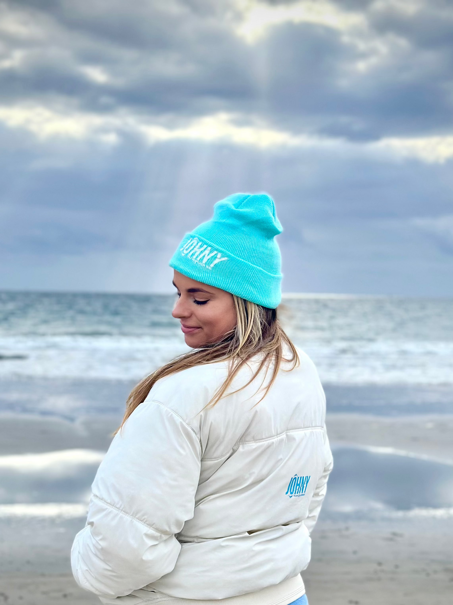 Johny Turquoise Luxe Beanie